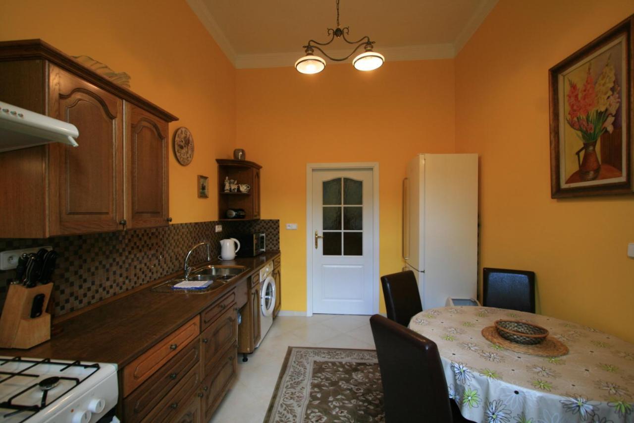 Apartment No. 20 Jaltská 3 Karlovy Vary Kültér fotó
